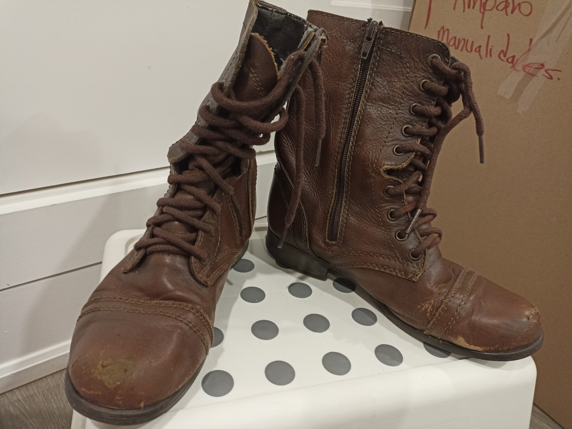 I sell each pair for $10 image indicator(4)