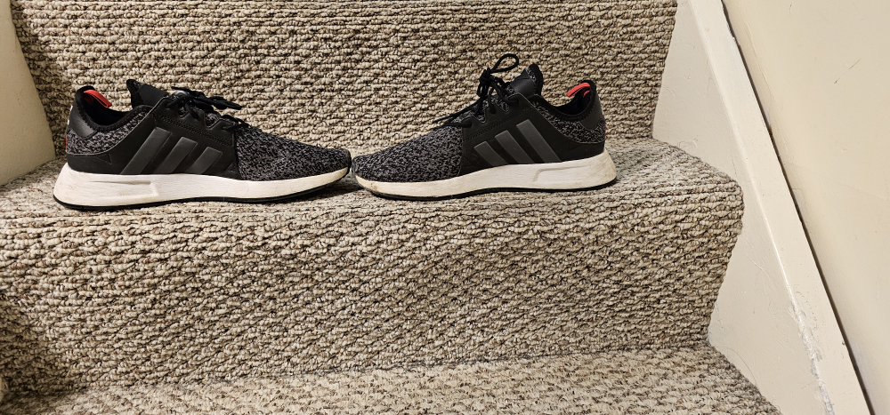 Addidas USED mens sz 8.5 running shoes - photo 3