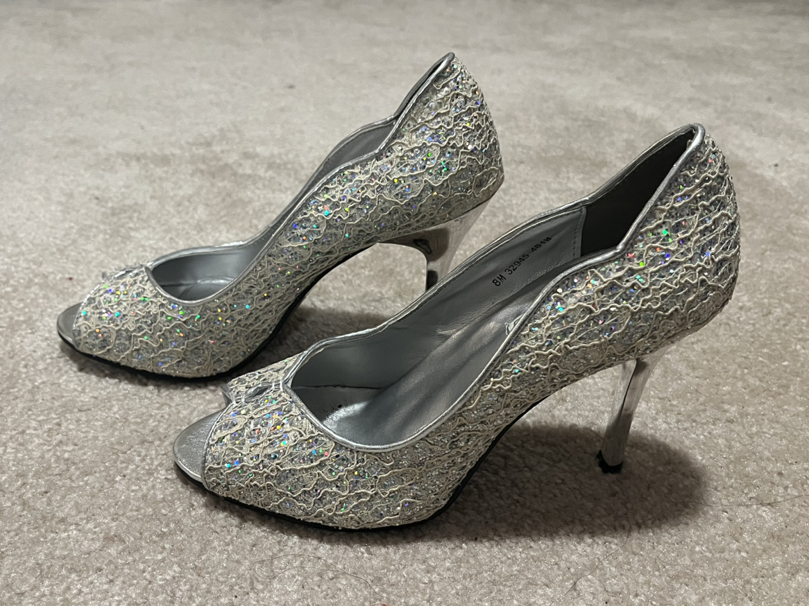 Touch ups glitter & lace type heel sz 8