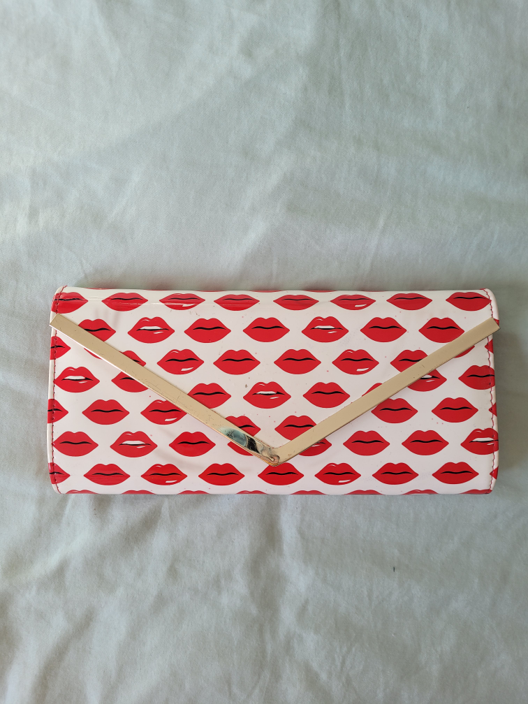 patent envelope clutch 💋 thumbnail