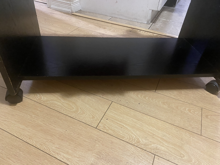 coffee wheels table with storage - photo 2