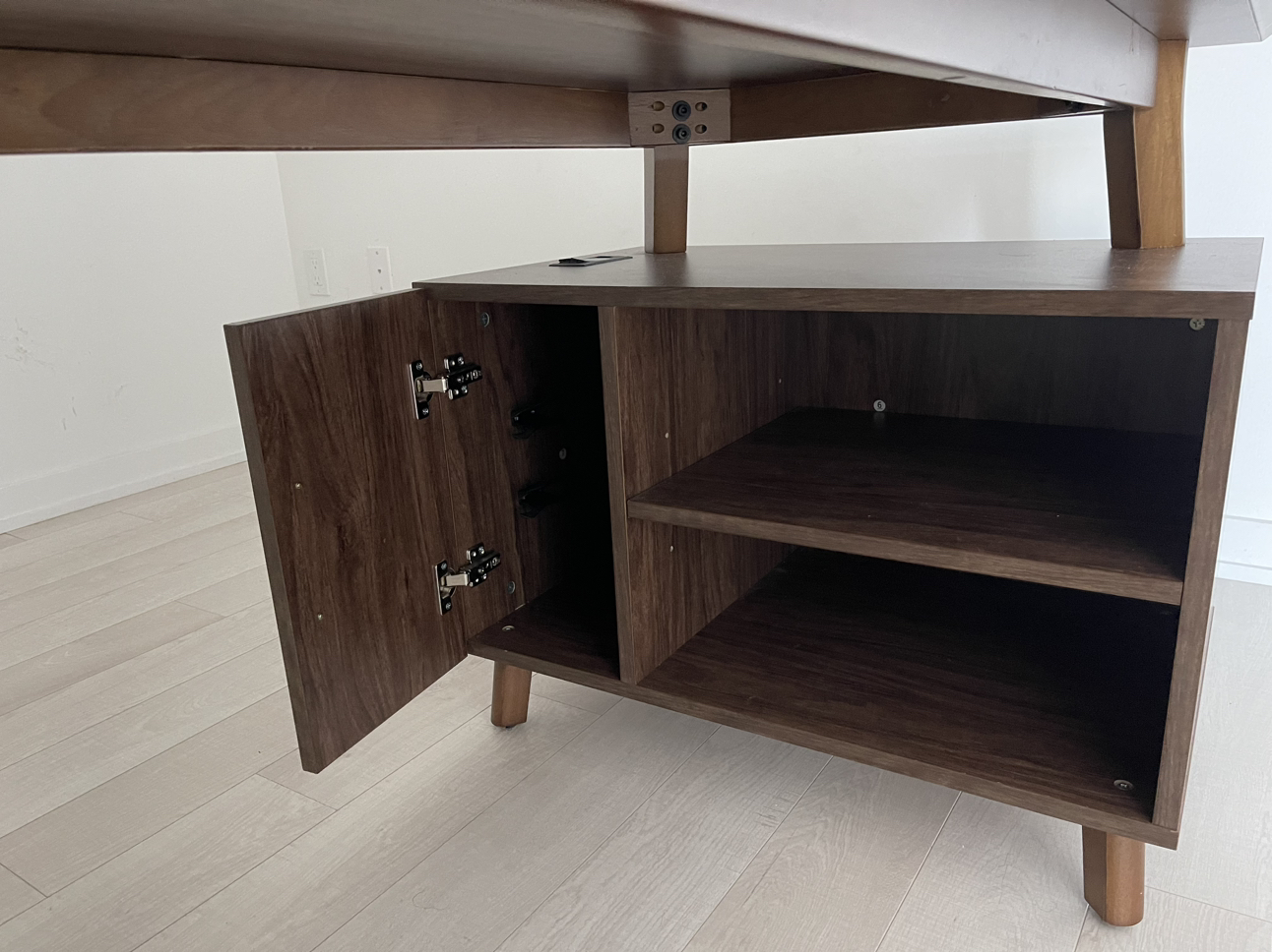 Urgent! Must go! Beautiful desk(big)/Dunning table image indicator(2)