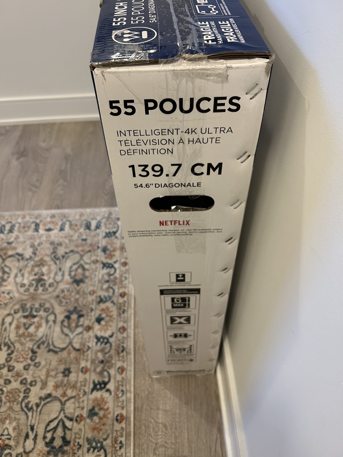 Almost new Smart 55” TV - photo 3