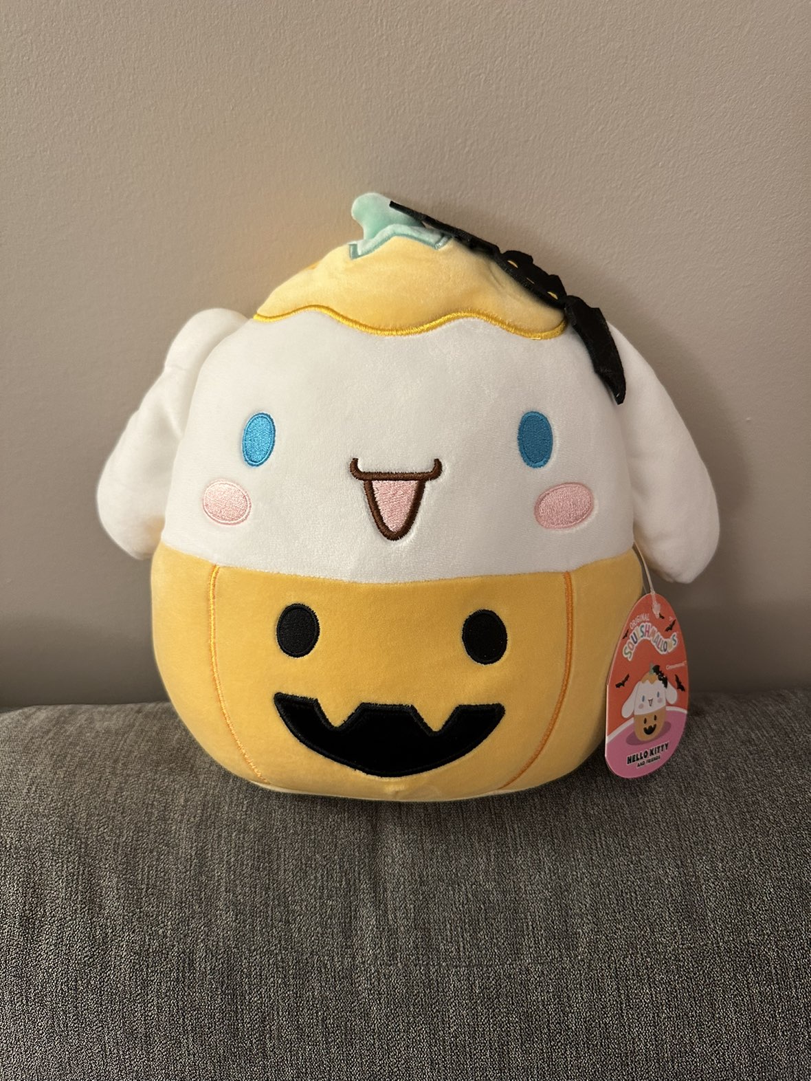 Sanrio Cinnamoroll Halloween Squishmallow