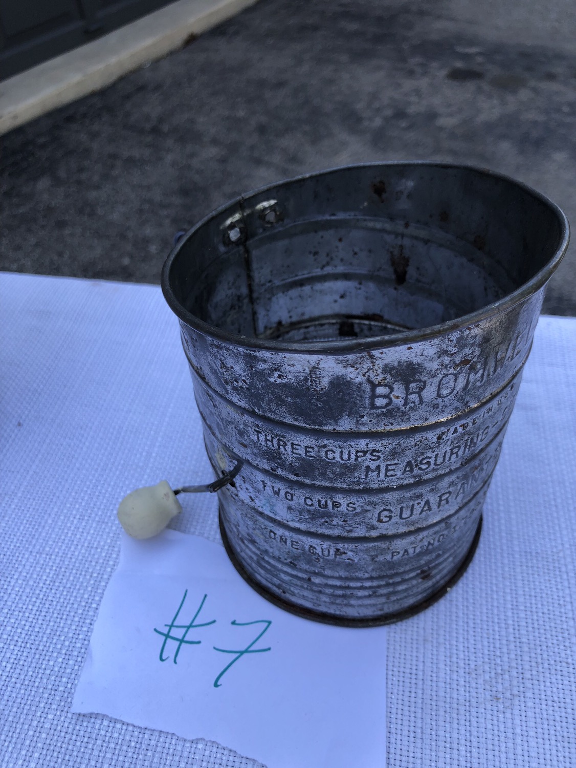 Vintage Sifter image indicator(2)