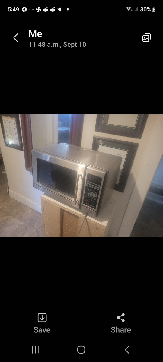 microwave oven - photo 3