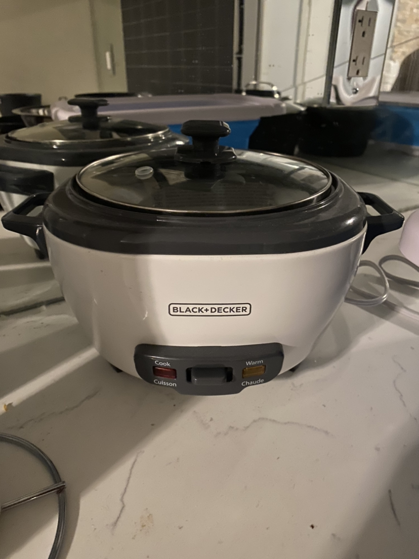 Rice Cooker 6-Cups (Black & Decker)