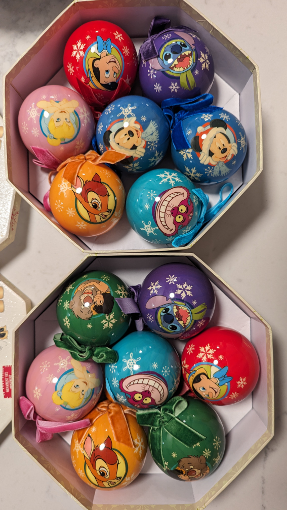 #Freecycle 7-piece Disney Ornament Set