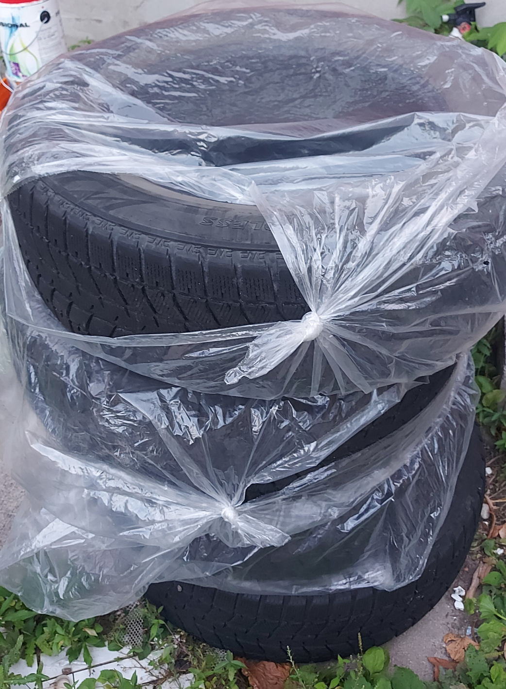 Winter Tires- Bridgetone-235/65R17 - photo 2