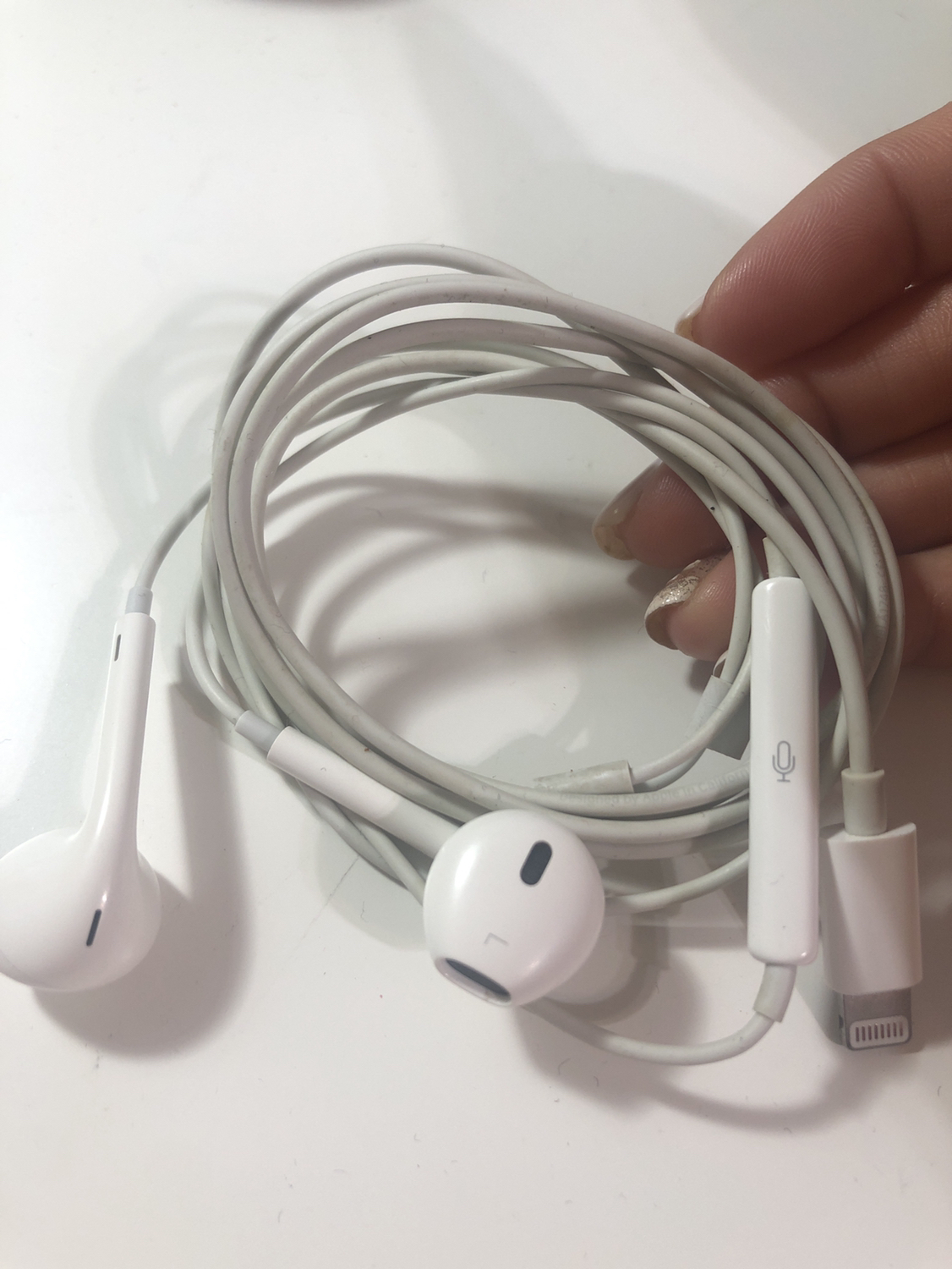 Earphones for iPhone - photo 2