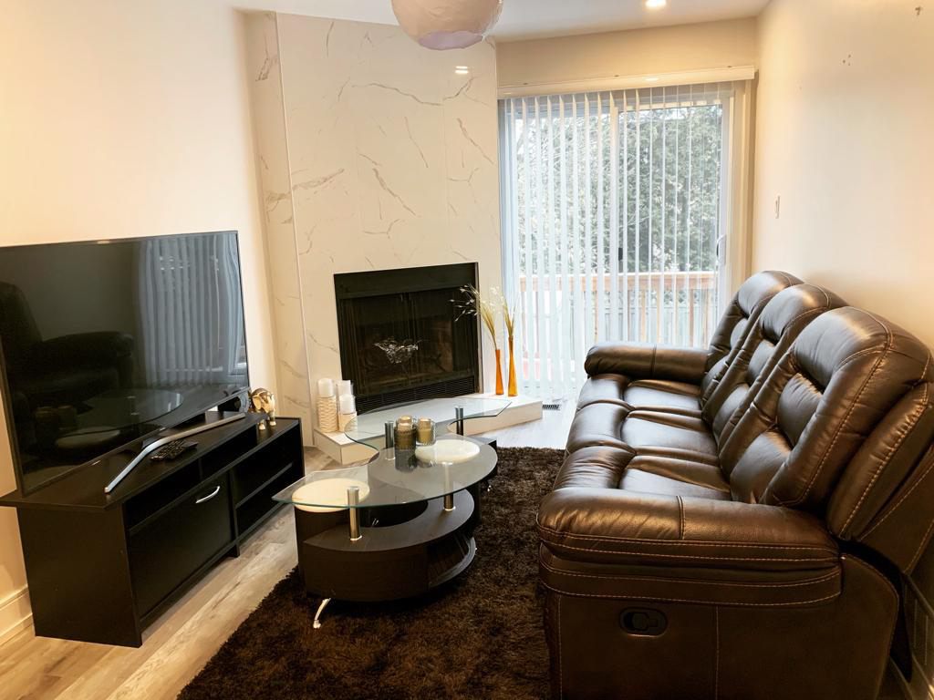 Recliner sofa