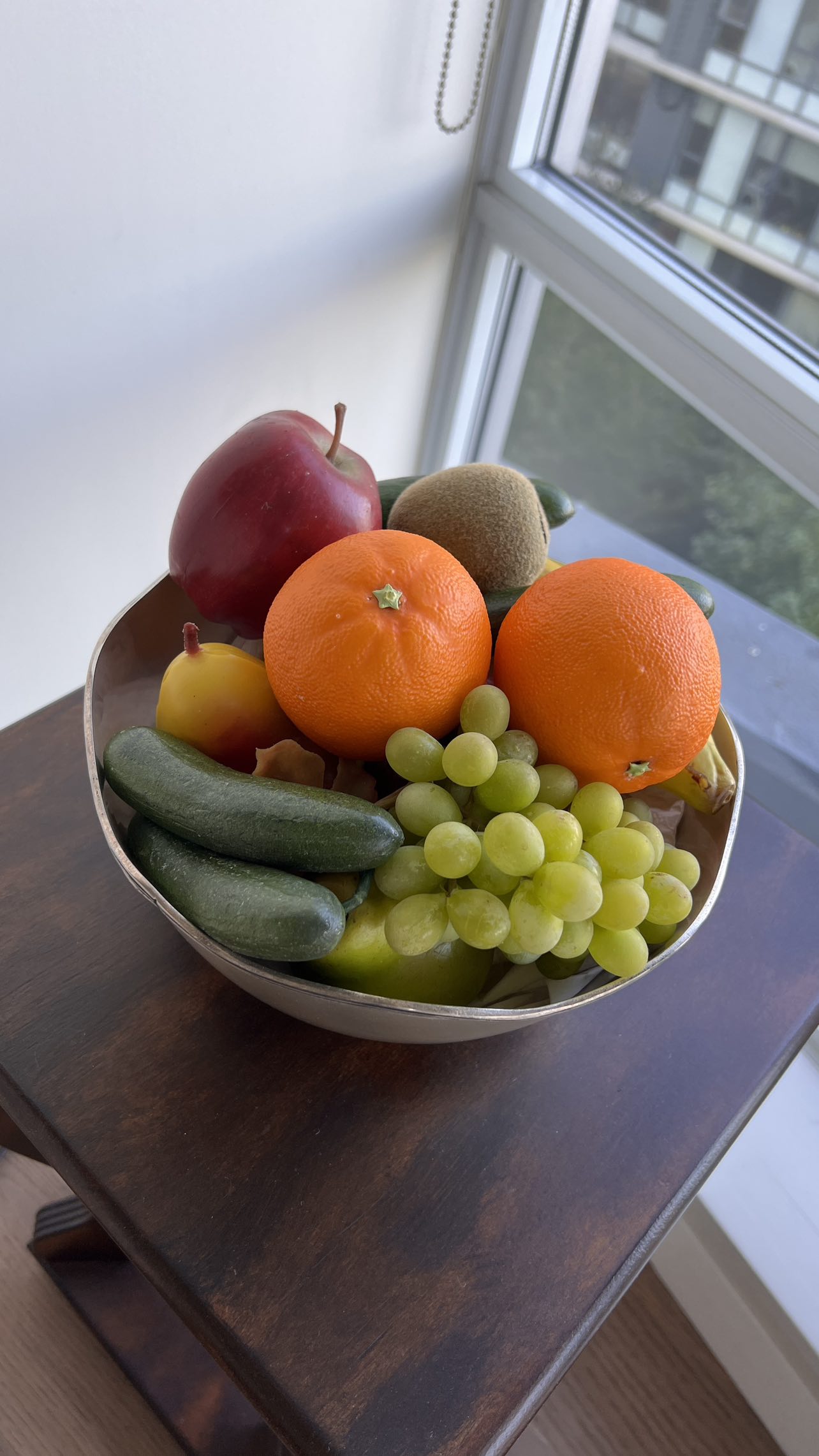 Silver Plated Bowl (Fruits Not Included) thumbnail