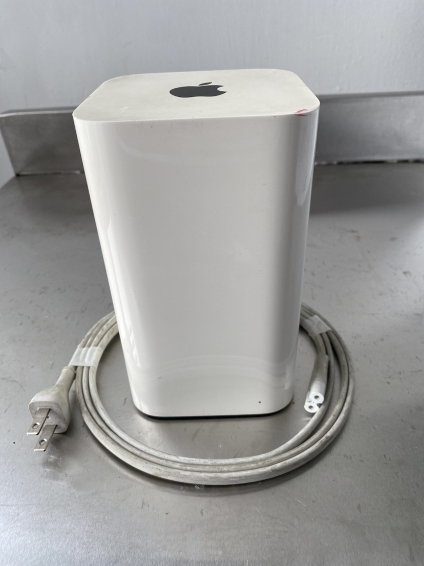 Apple Airport Extreme - photo 2