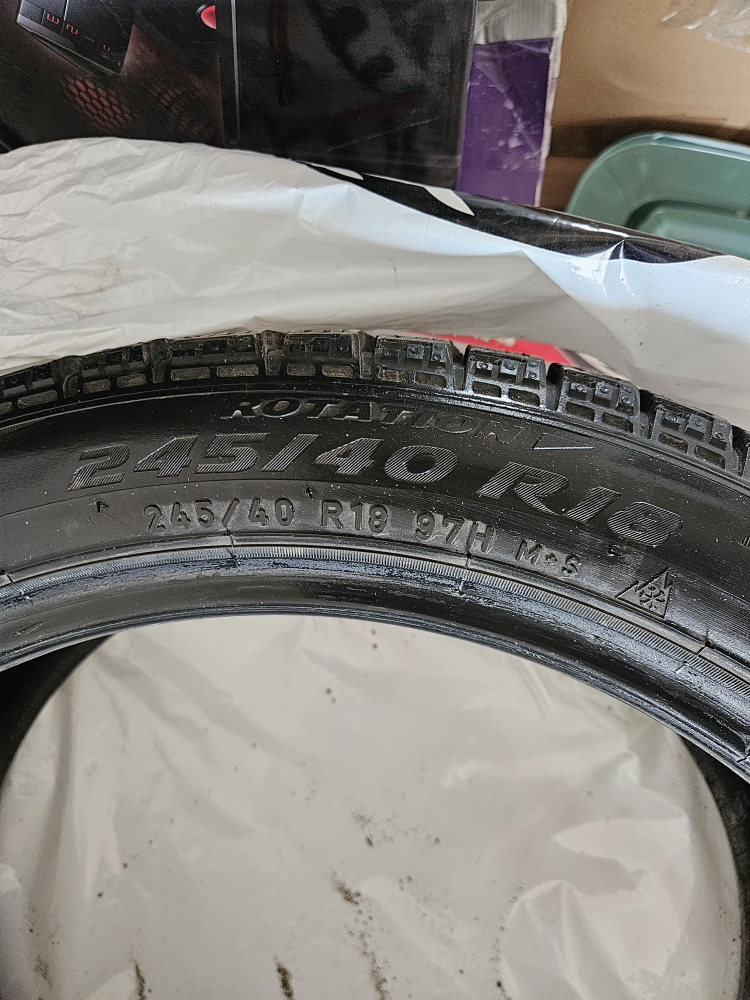Set of 3 winter tires $50 ea. Pirelli ice zero 245/40 r18 - photo 2