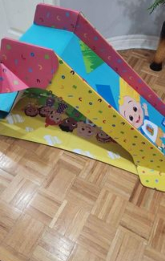 Pop2play cocomelon indoor slide - photo 2