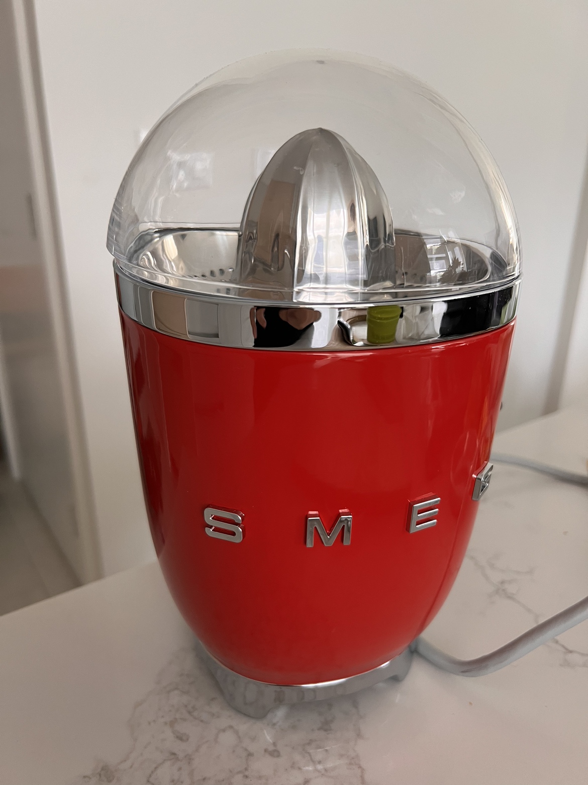 Brand new SMEG citrus juicer - photo 2