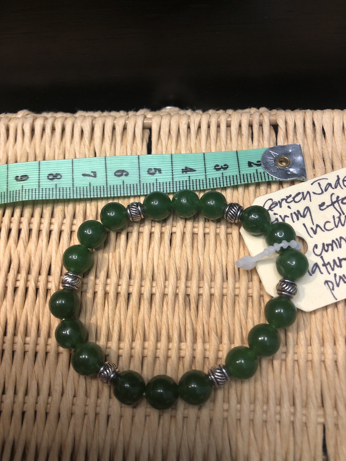 Green jade crystal bracelet image indicator(3)