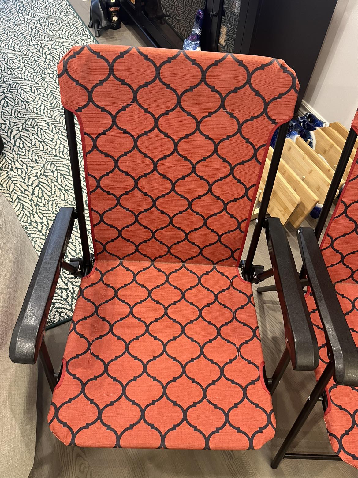 Red patio chairs  $20 each - photo 3