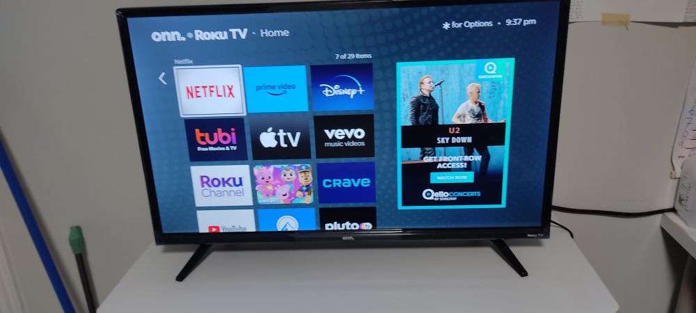 ONN 32" 1080P FHD ROKU TV - Like New - Only 1 Month Old!