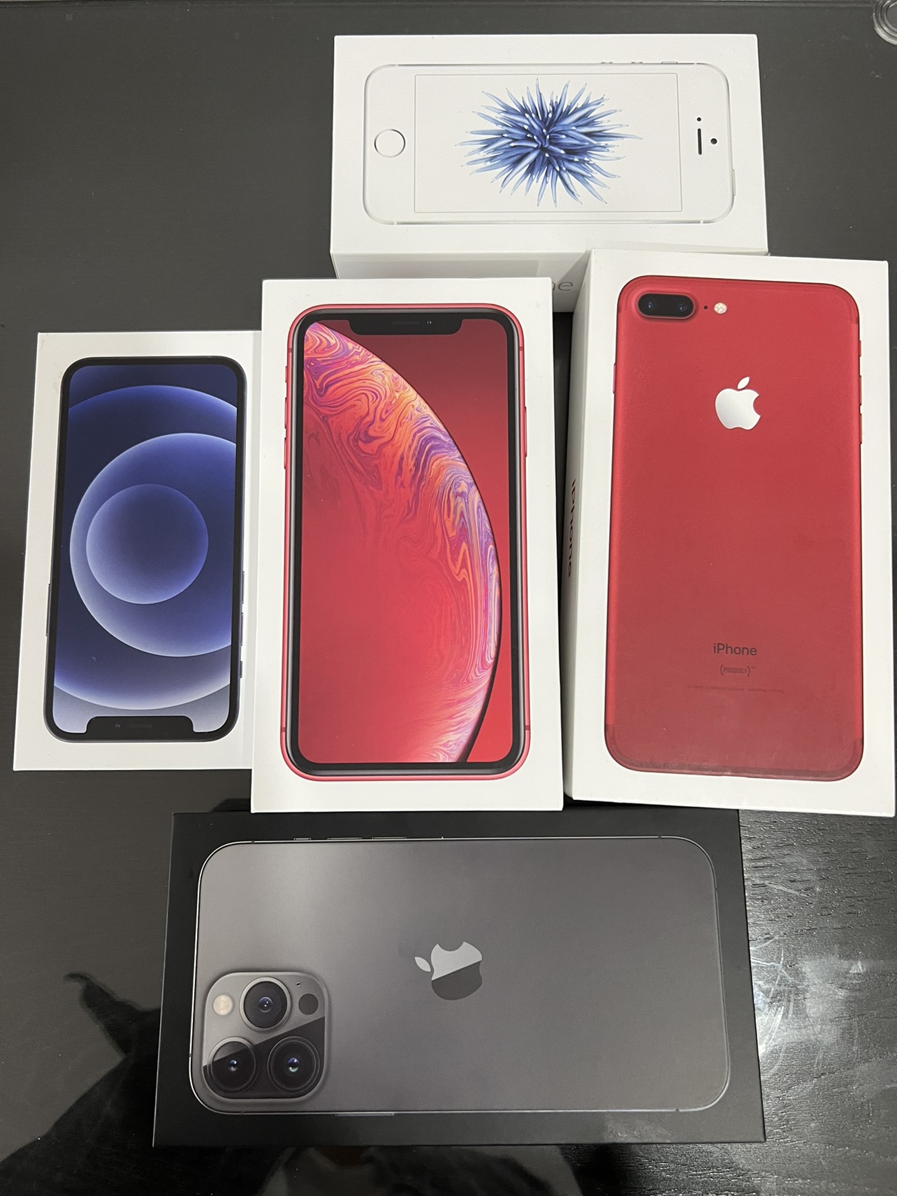 Iphones cases for Iphone pro max, SE, Iphone 11 & 12 thumbnail