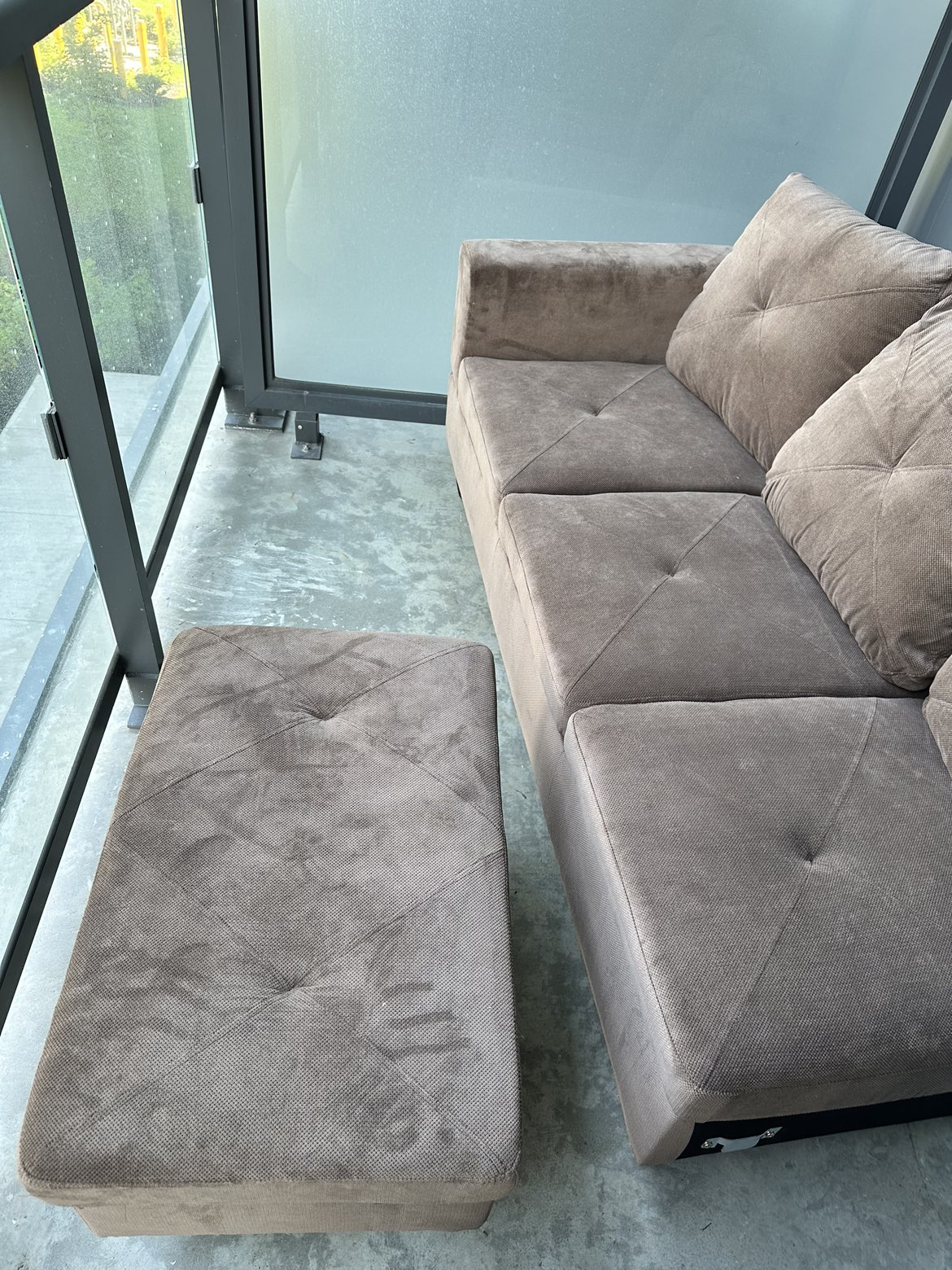 Brand new three seater sofa + Ottomon with storage - photo 2