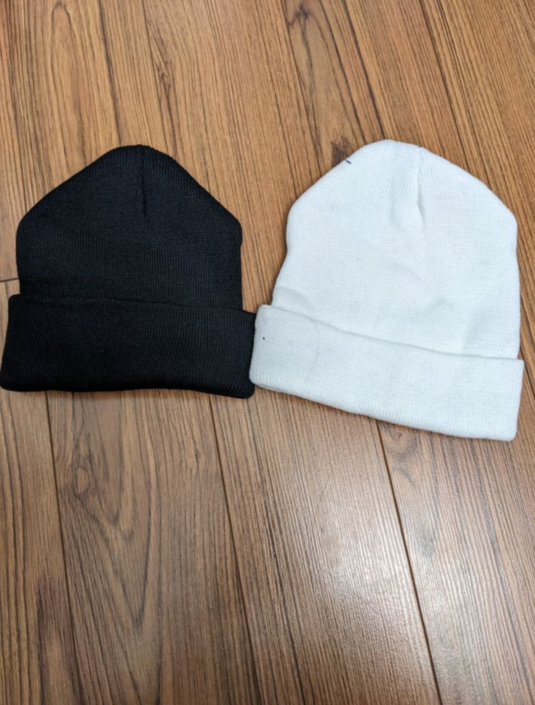 NEW Black + White Beanies image indicator(2)