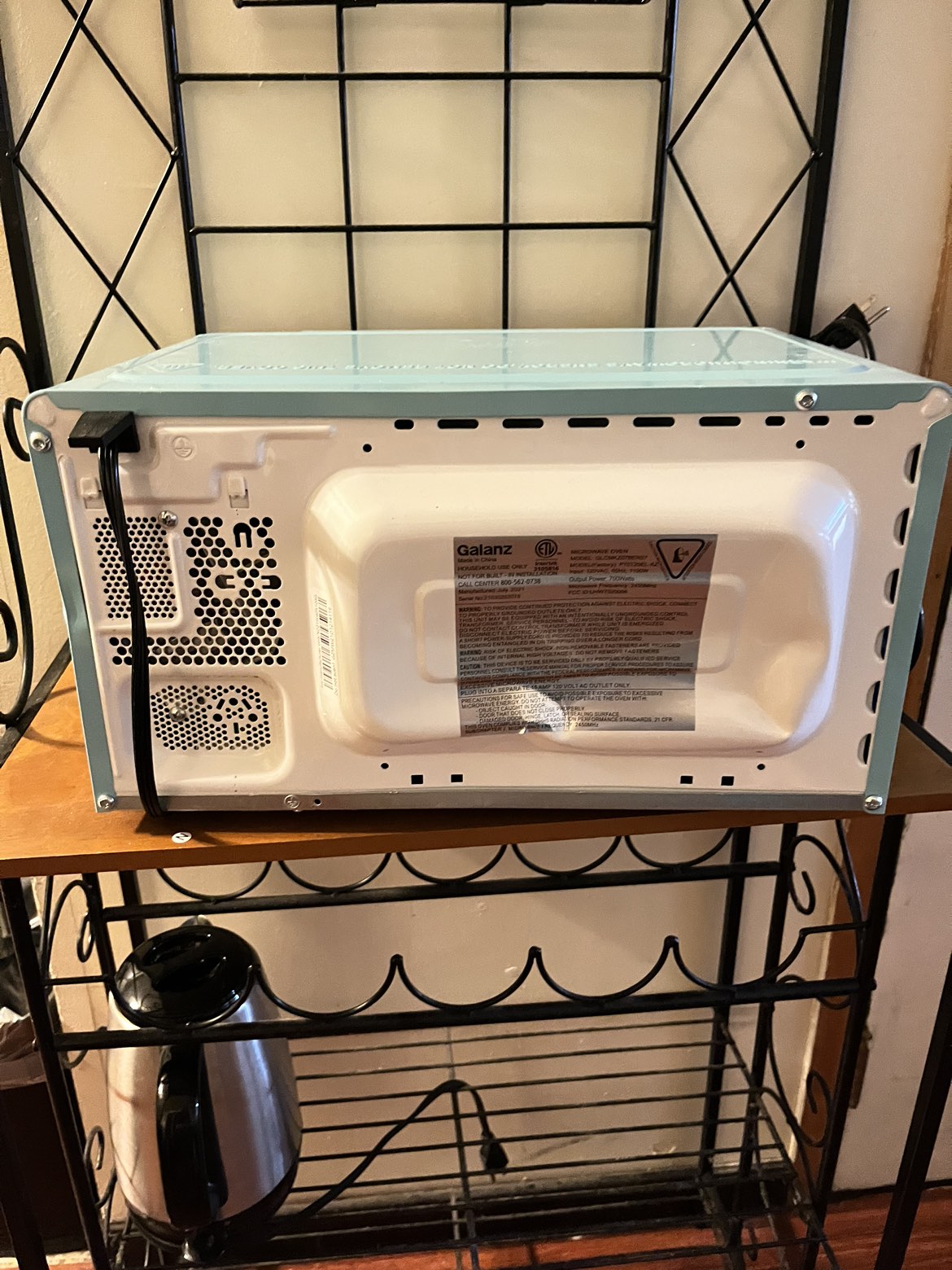 Microwave - photo 3