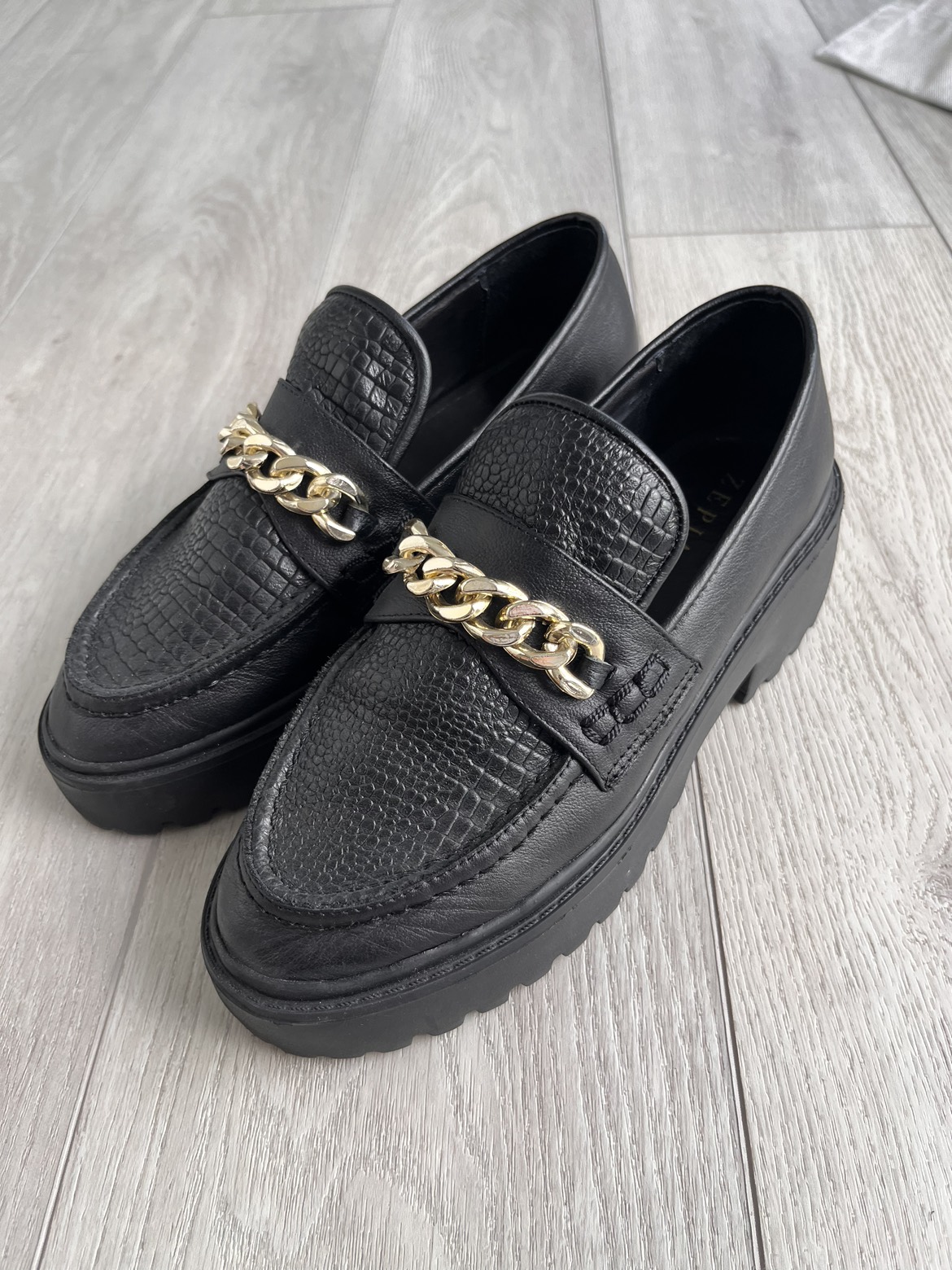 Women’s Shoes - Size 9