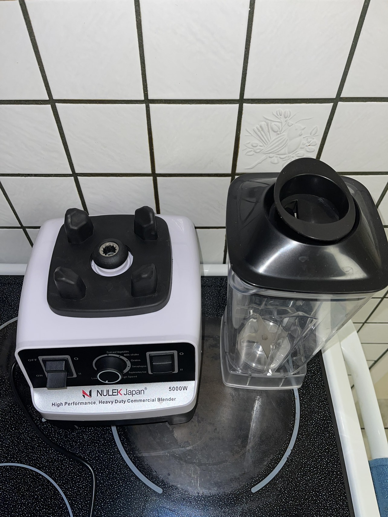 Blender / Grinder for Juice, Veggies etc. 95% New Moving sale - photo 3