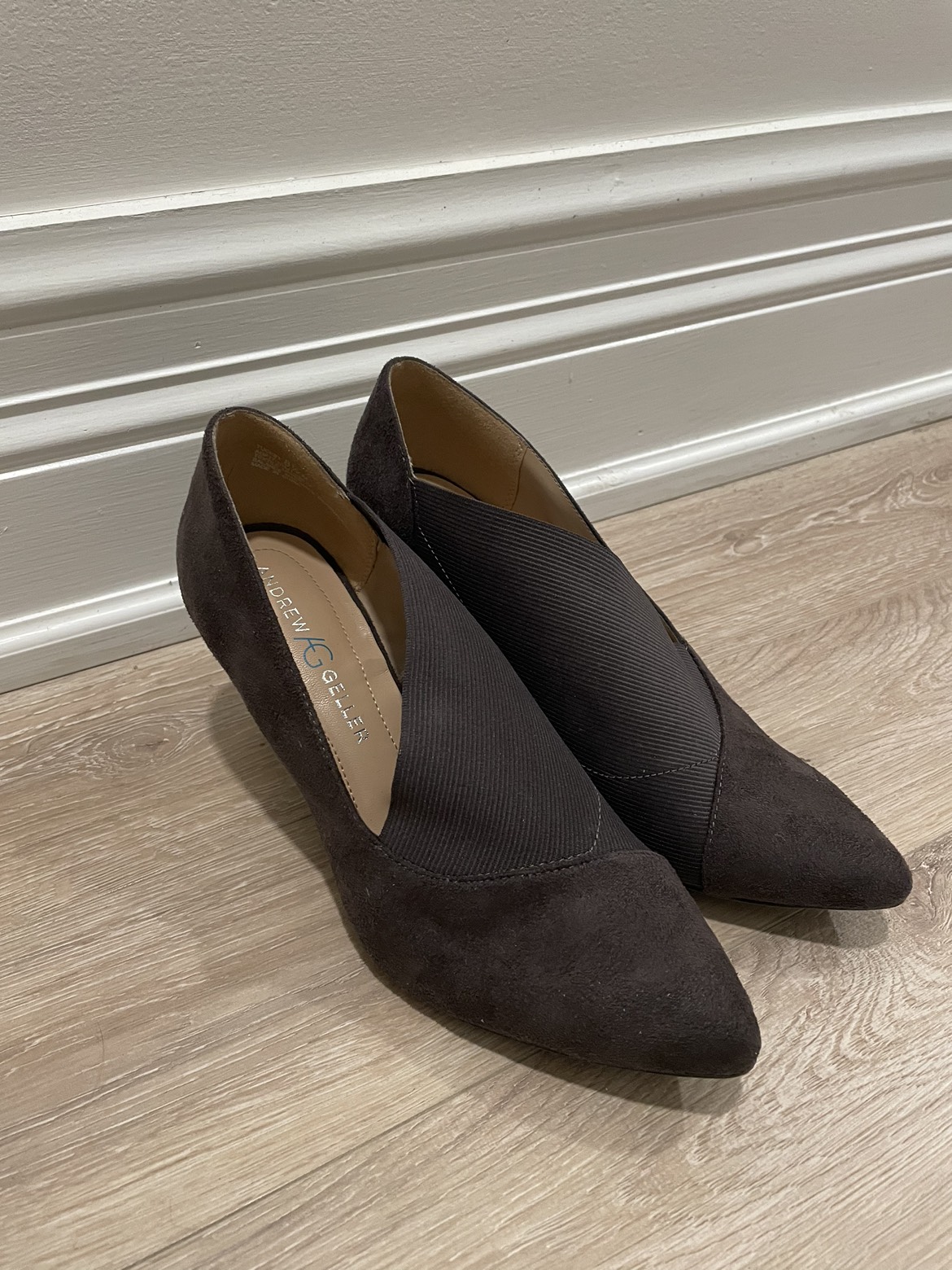Grey Heels size 8.5 Like New