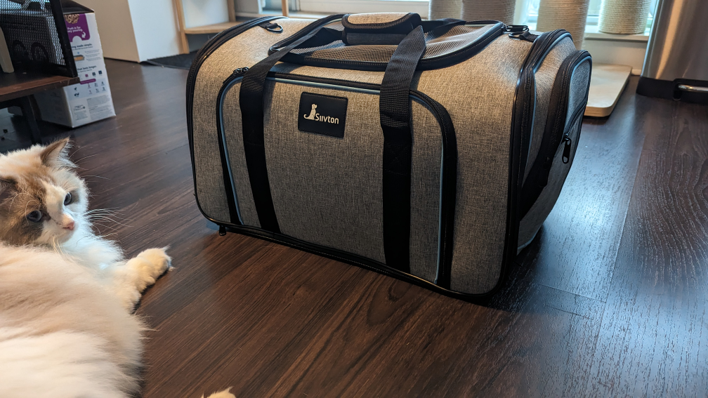 Soft-sided Pet Carrier (Expandable) image indicator(4)