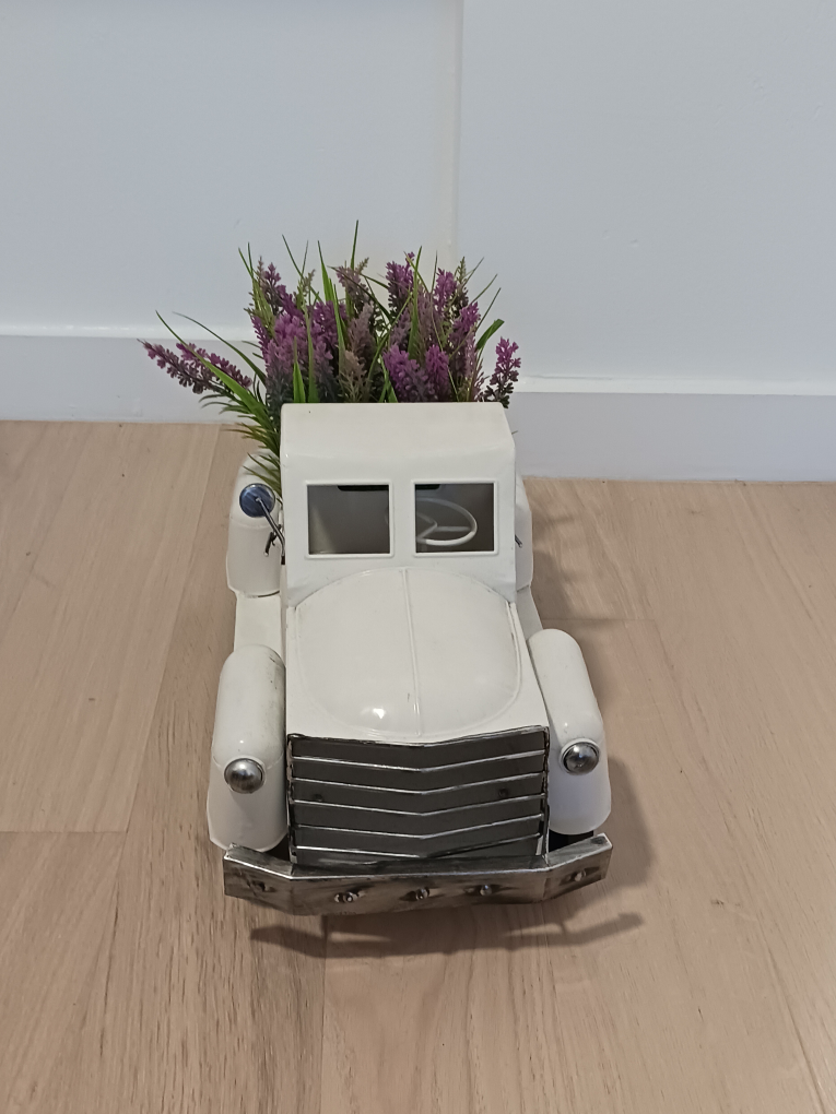 Vintage white metal decortaive truck with faux lavender flowers - photo 3