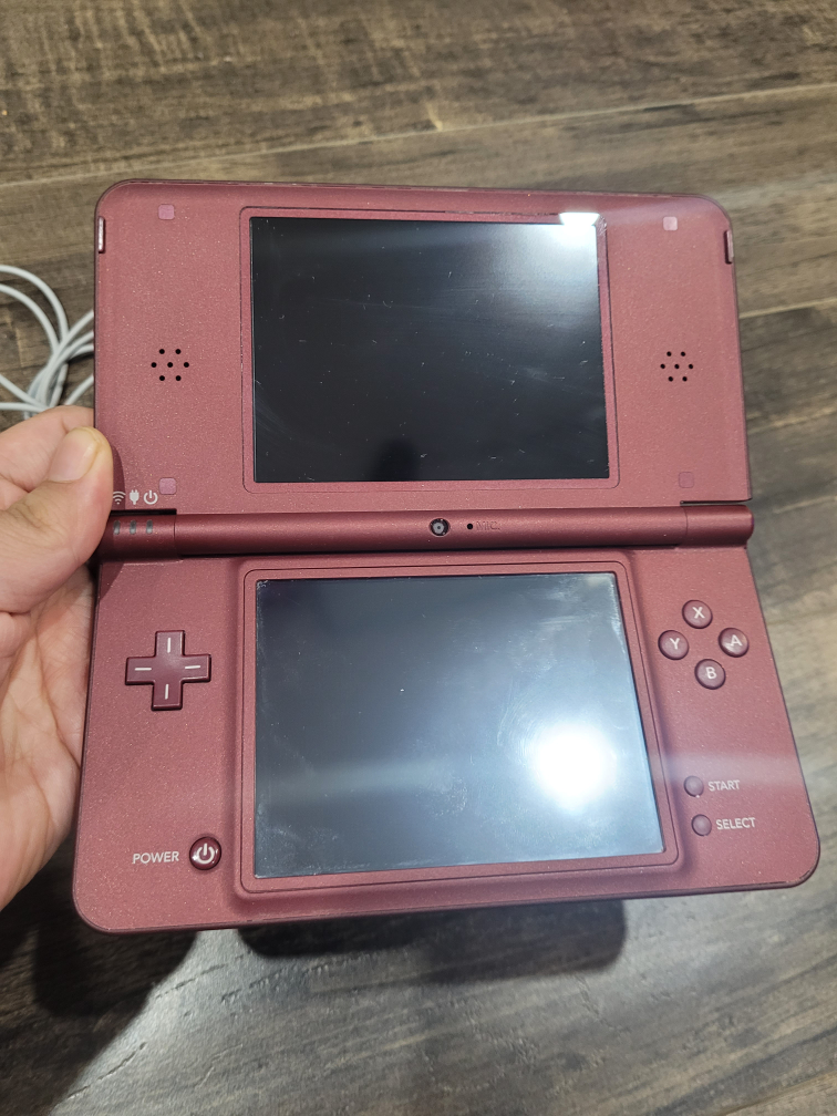 DSi handheld - photo 2