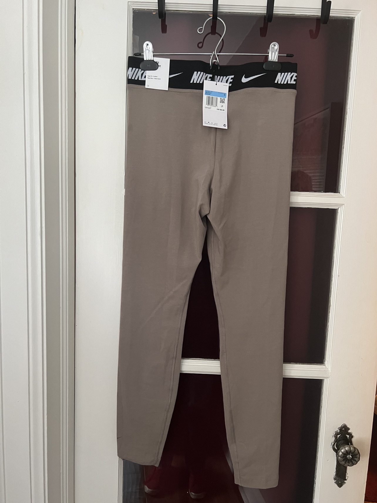 Small medium Nike leggings NWT
