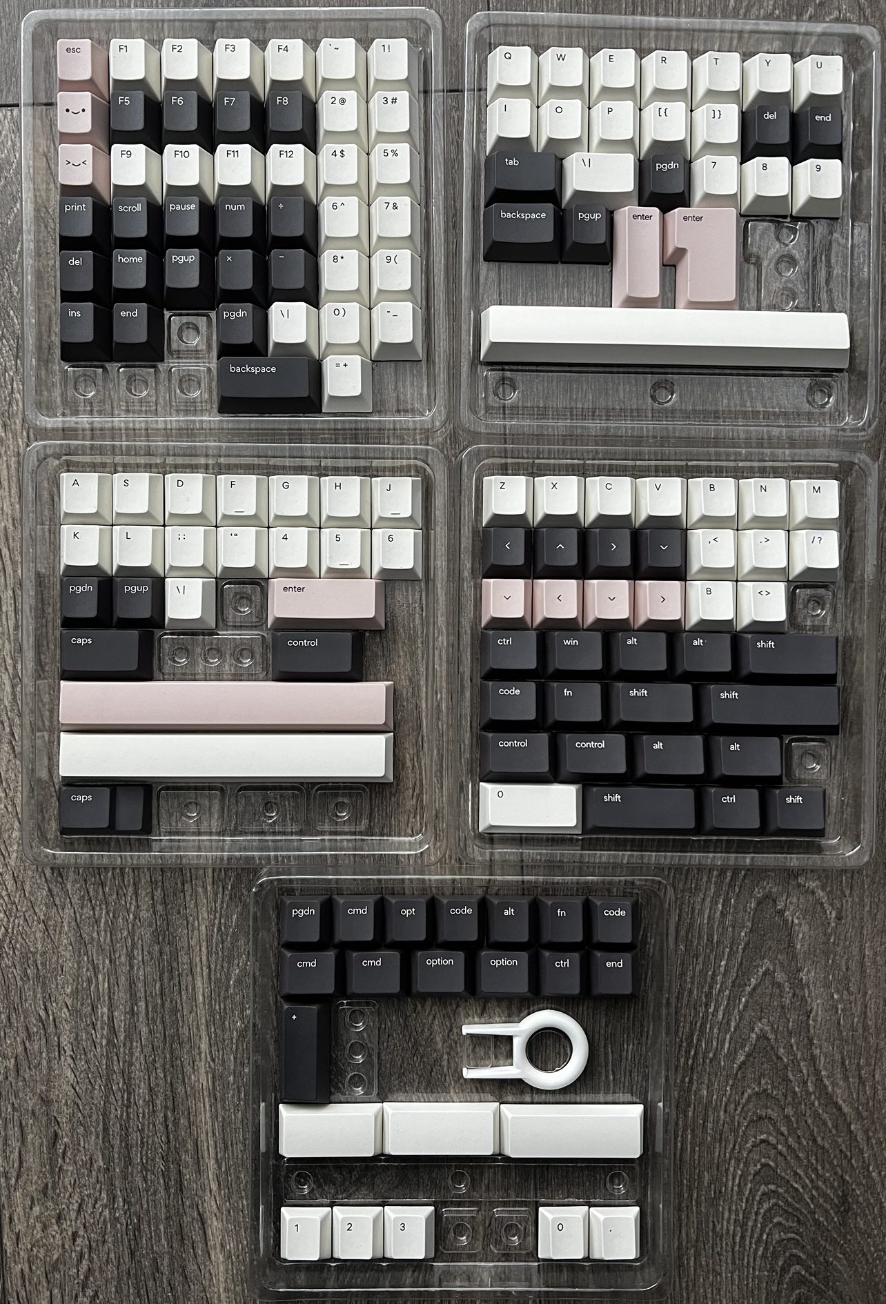 Osume Little Ghost Keycaps - photo 3