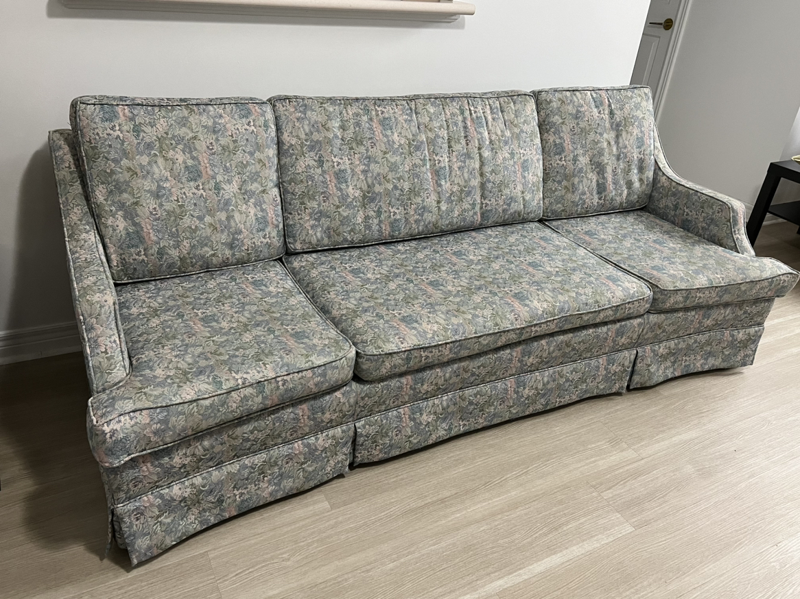 Sofa / Couch - photo 3