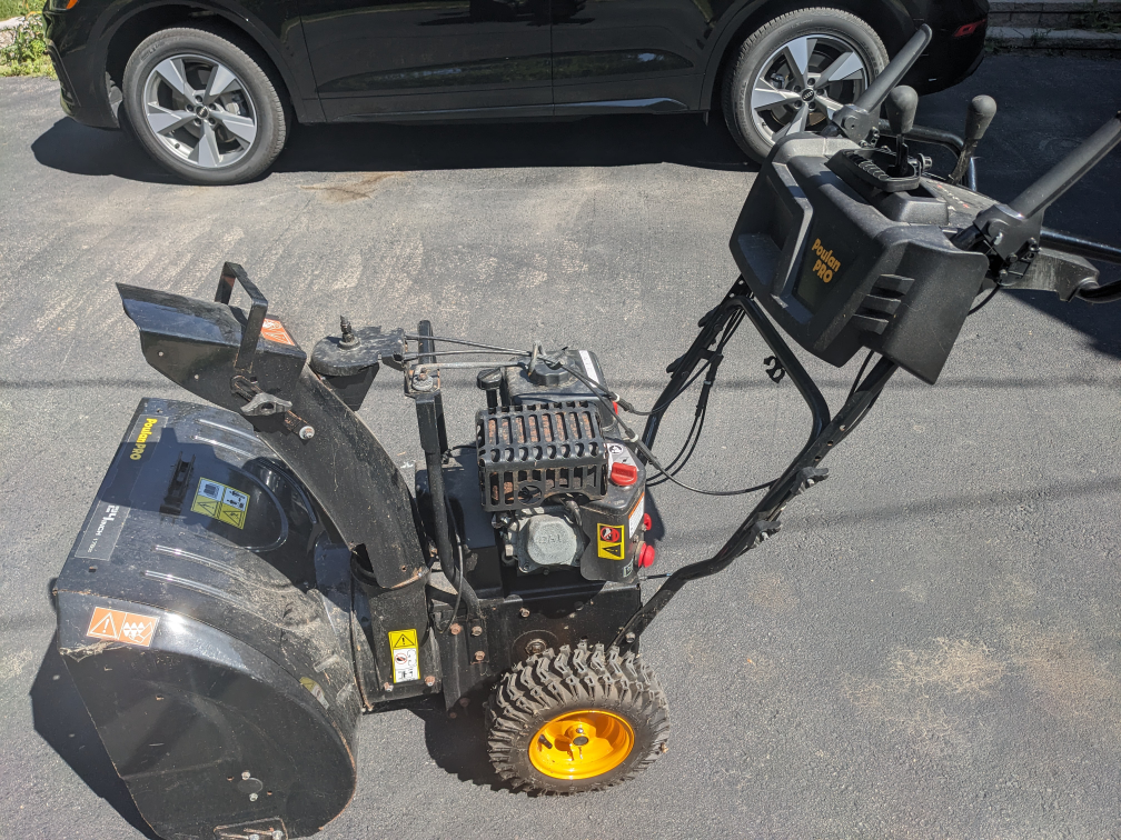 Poulan Pro 24 inch (2 stage) Snowblower - photo 5