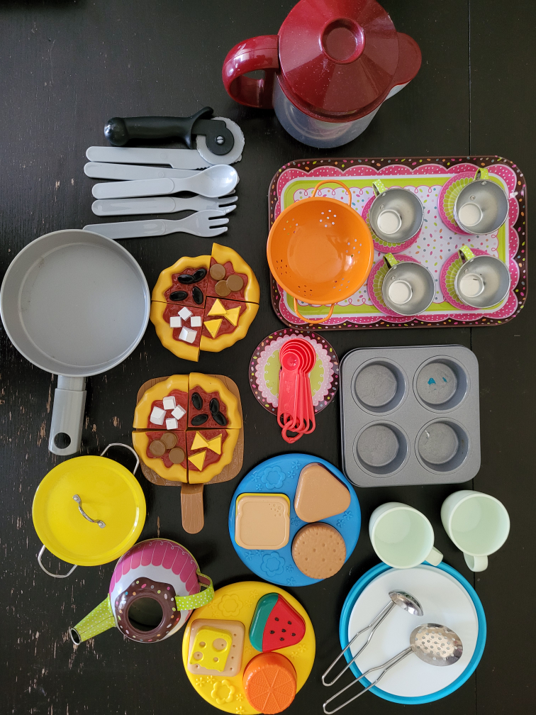 Little Tikes play kitchen - photo 2