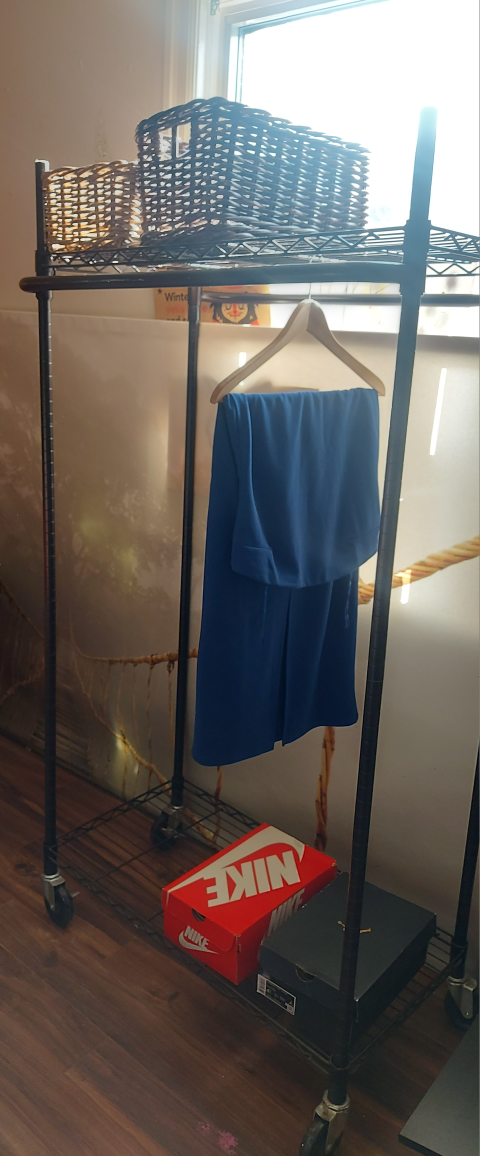 Metal Garment Rack - photo 4