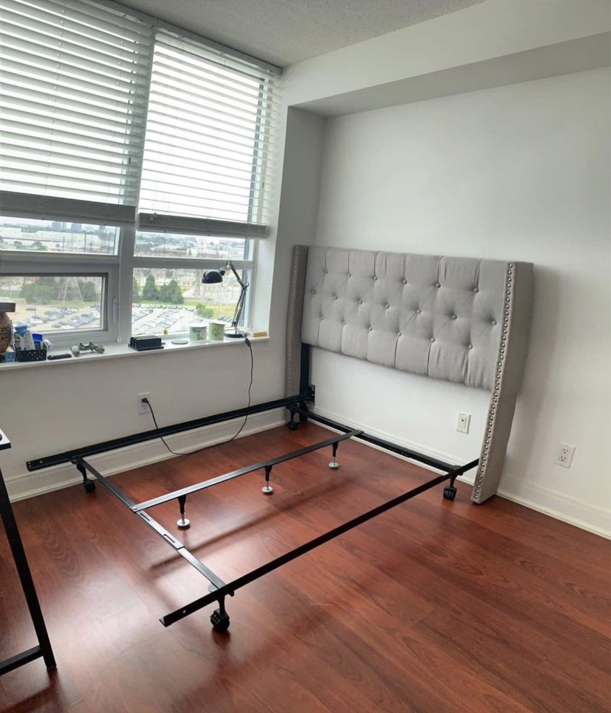 Full / Double Size Bedframe with Headboard
