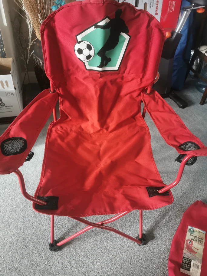 Sturdy folding chair