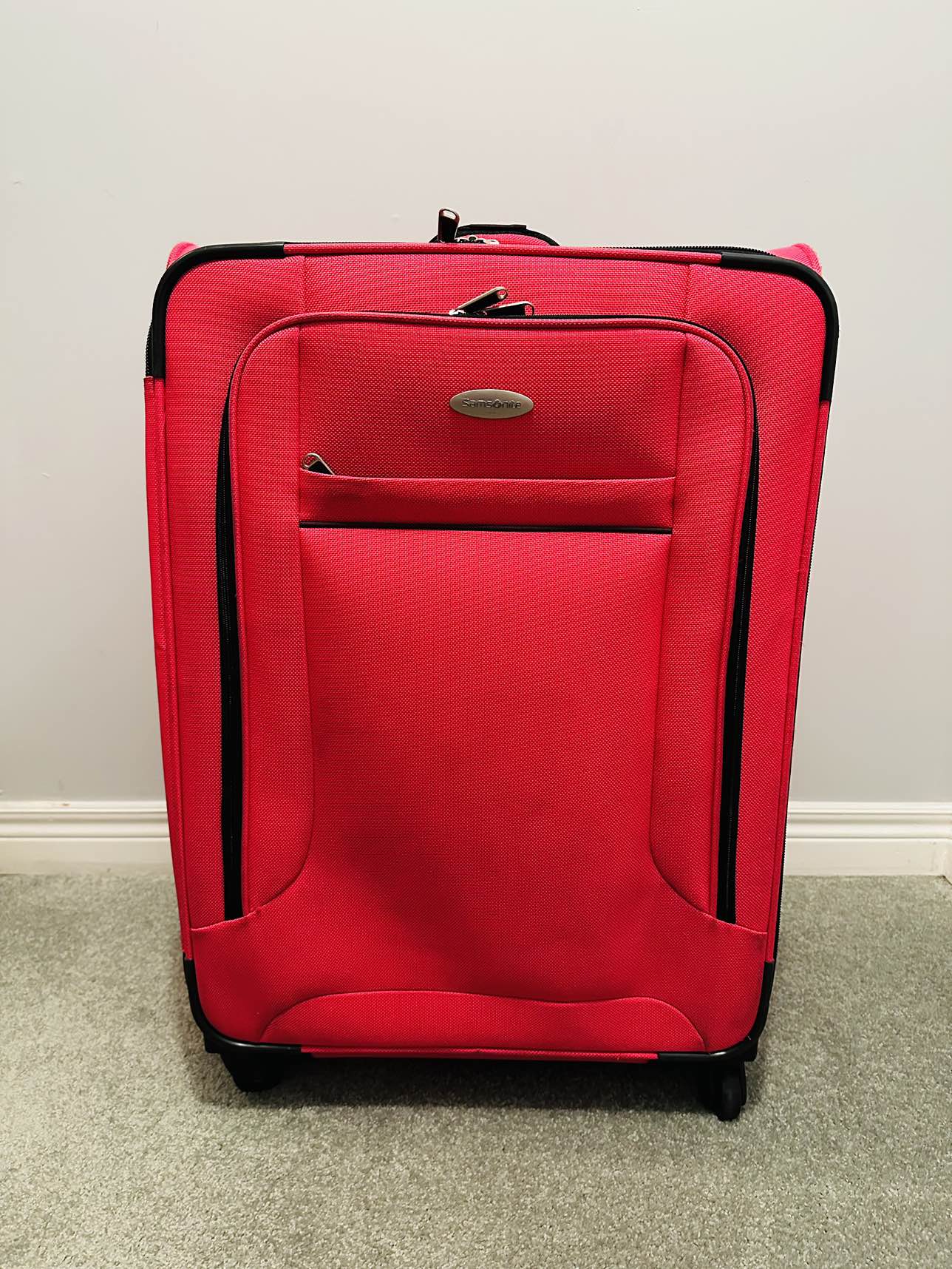 Samsonite Luggage (Large)