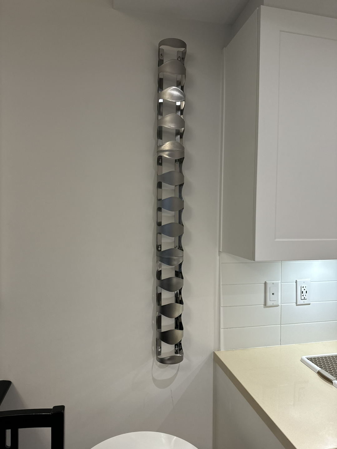 Ikea metal wall mounted wine rack