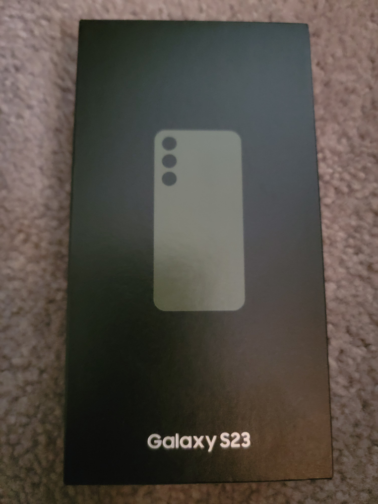 Sealed Samsung Galaxy S23 - 128GB - Green with invoice/warranty