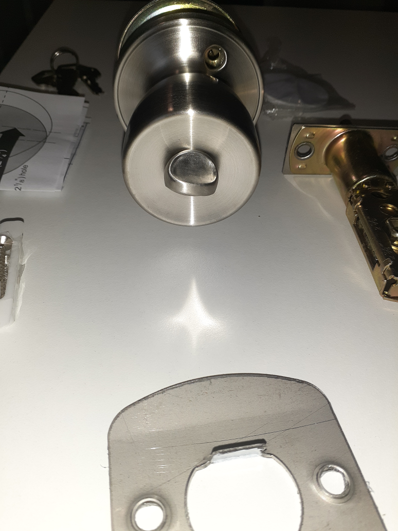 Door knob set (with lock + 3 keys) - photo 2