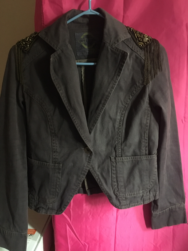 Jacket thumbnail