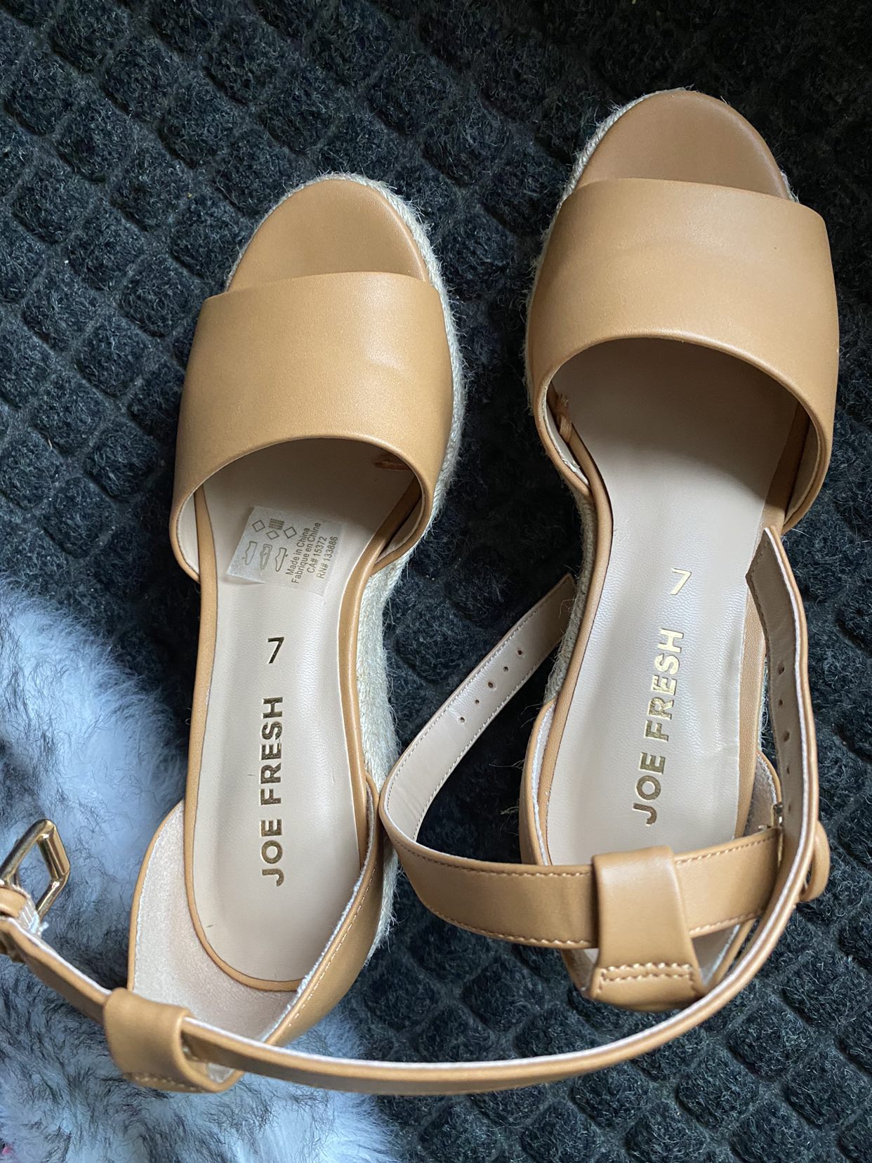Ladies sandal