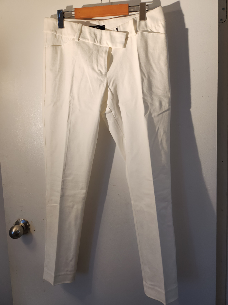 white pants thumbnail