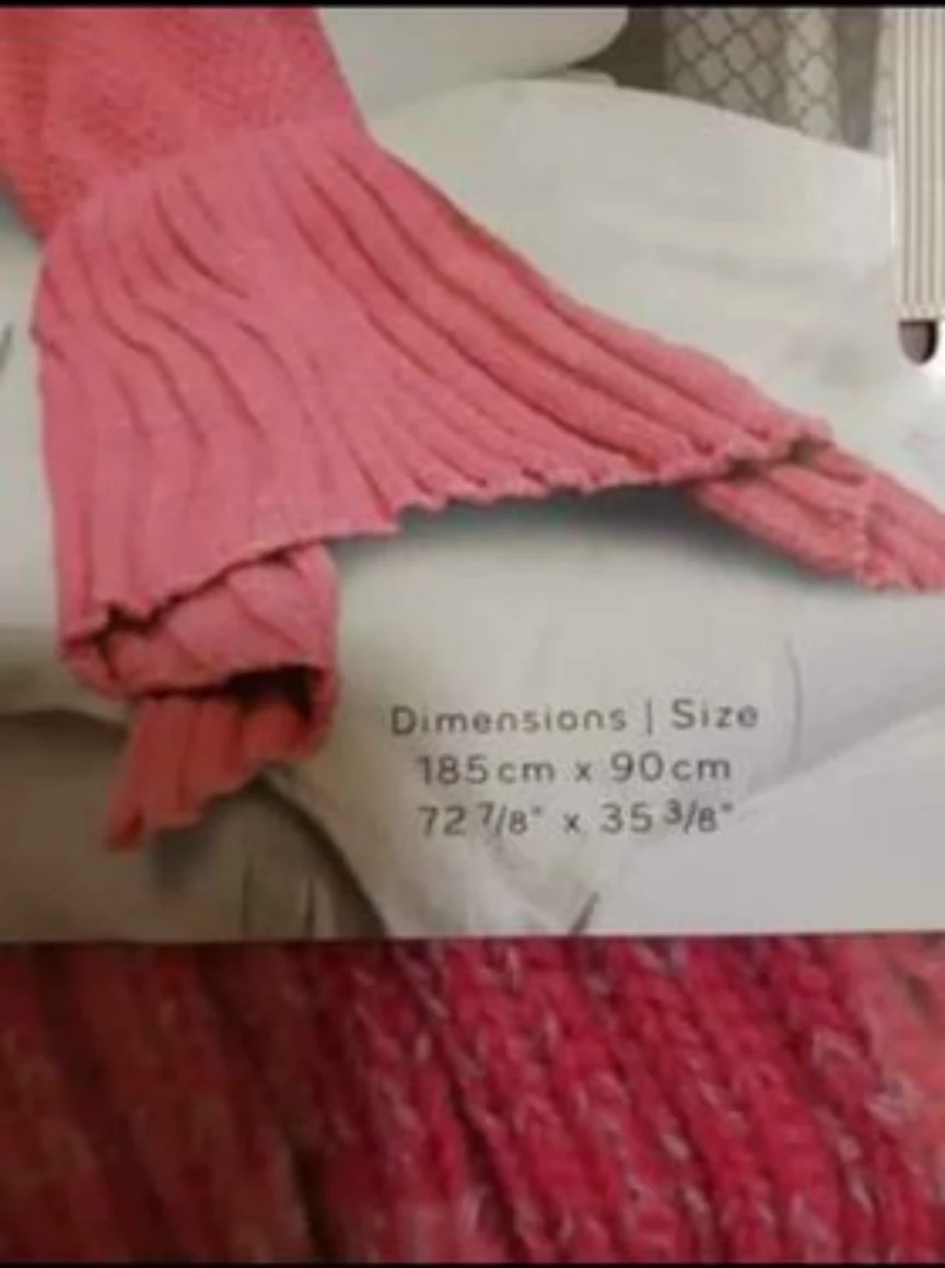 New! Snuggie Comfortable Mermaid Tail. - photo 3