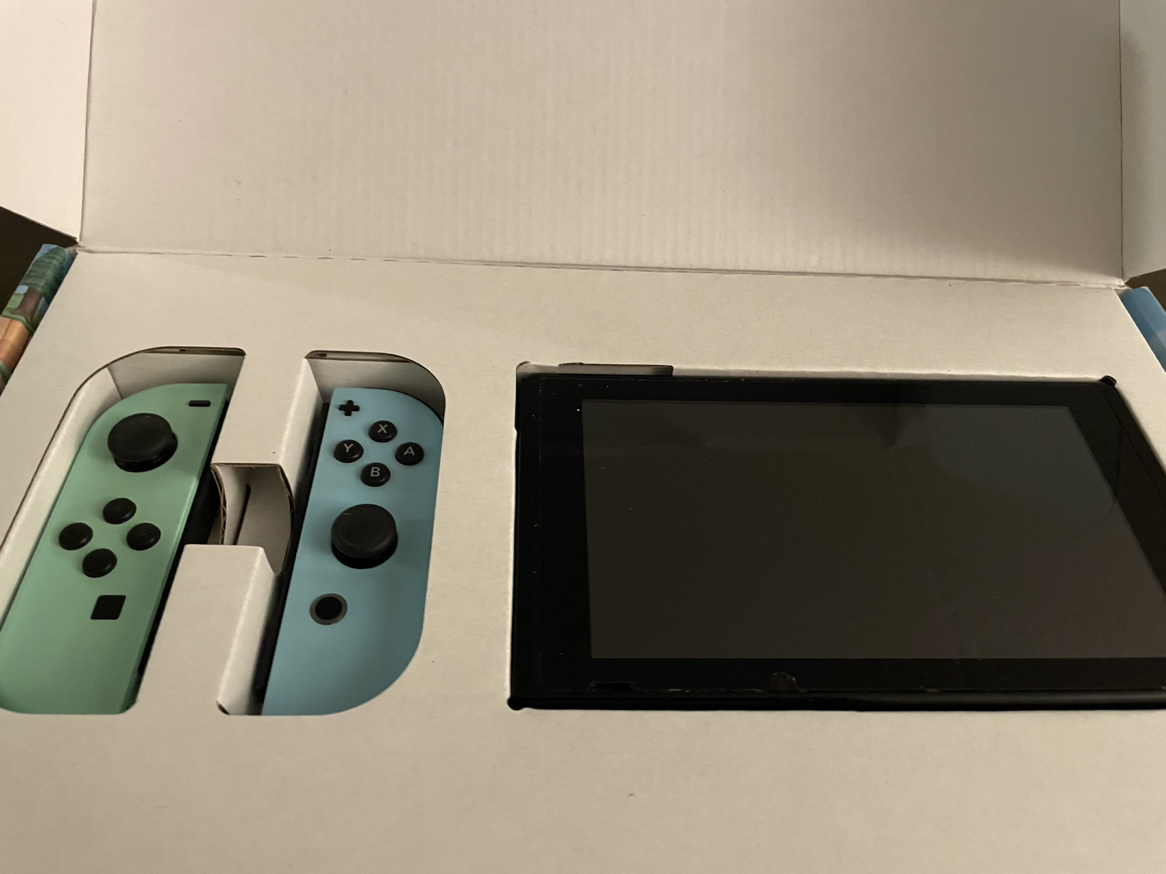 Nintendo switch - photo 3